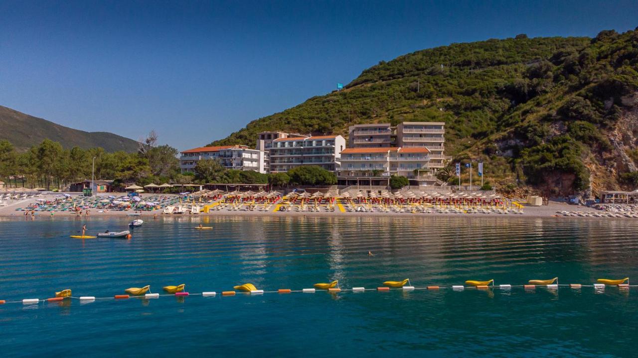 Poseidon The Beach Hotel Budva Eksteriør billede