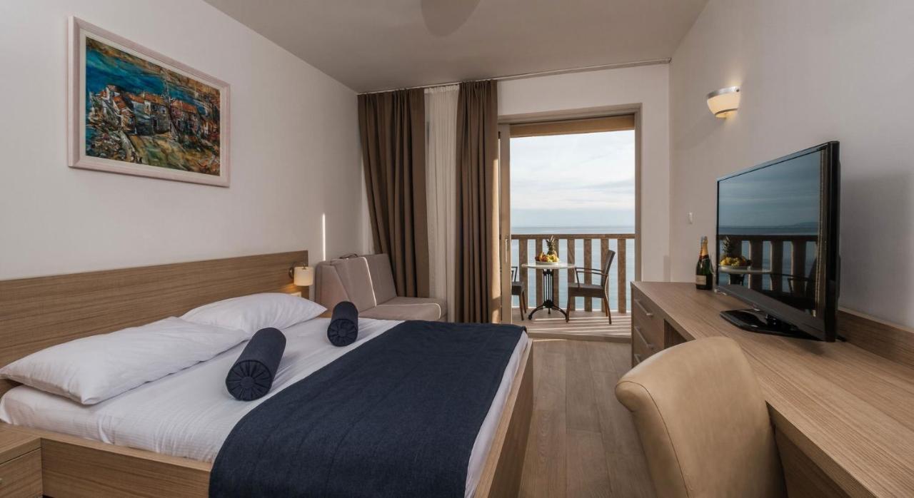 Poseidon The Beach Hotel Budva Eksteriør billede